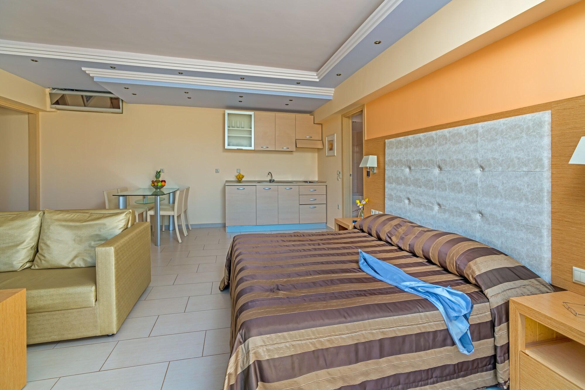 Ai Yannis Suites And Apartments Hotel Marmaron  Exterior photo